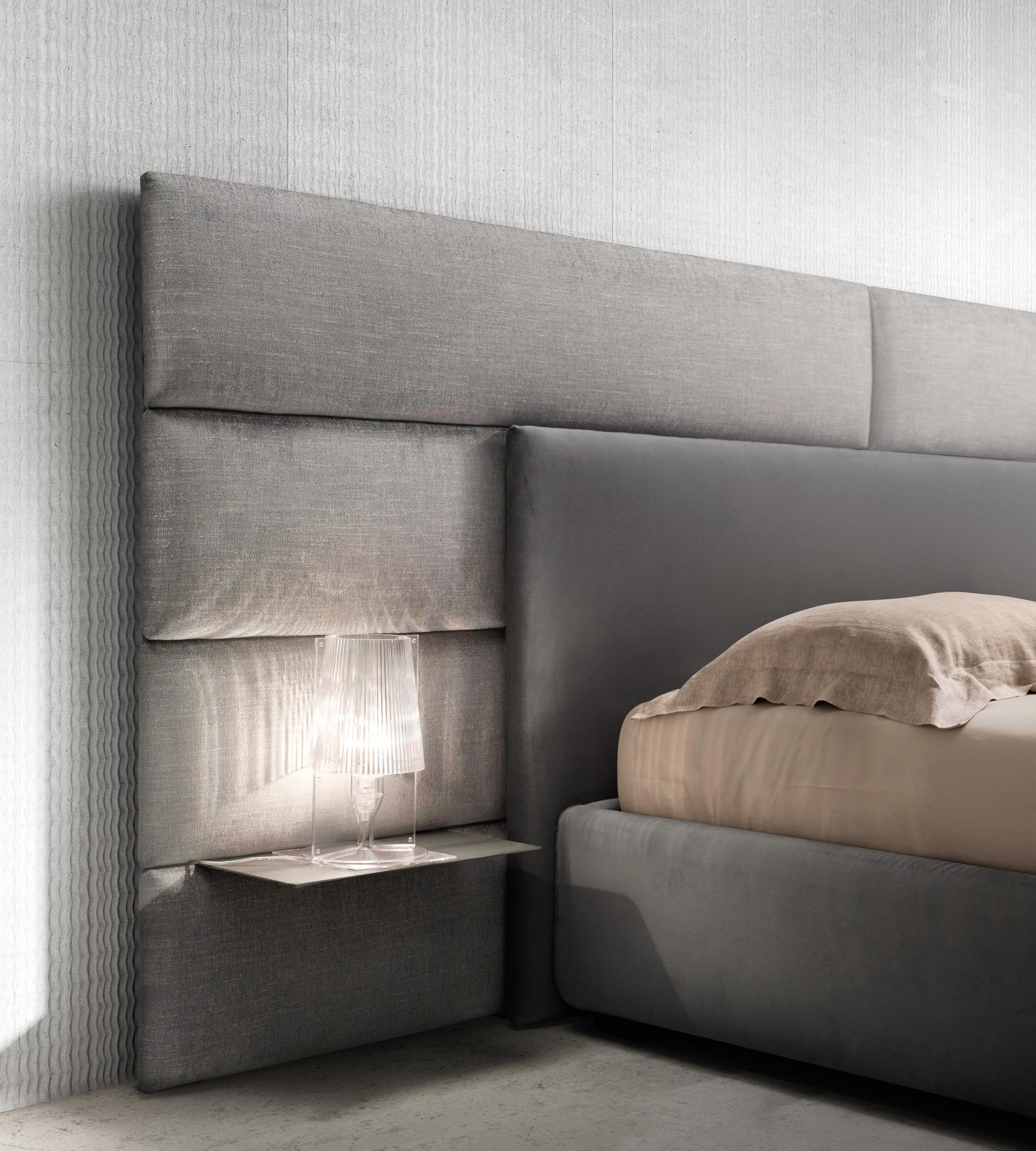 Letto con Pannelli a Muro