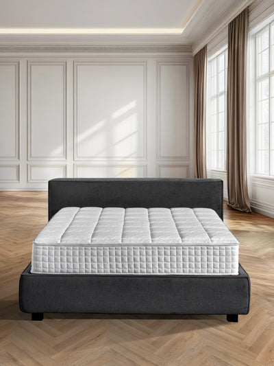 Cachemire materasso letto intero frontale ambientato casa moderna