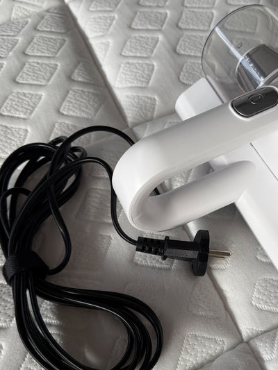 Aspira acari materassi/tessuti filtro HEPA 9 e raggi ultravioletti